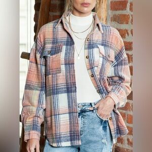 Boutique Pink & Grey Plaid Button Up Collared Flannel Shacket Sz XL